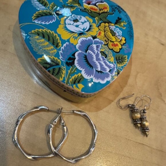 Brighton Earrings and Tin Bundle - Picture 1 of 6